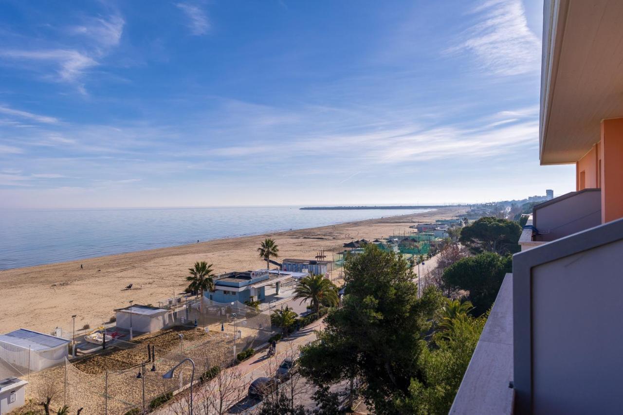 Hotel Royal Giulianova Exterior photo
